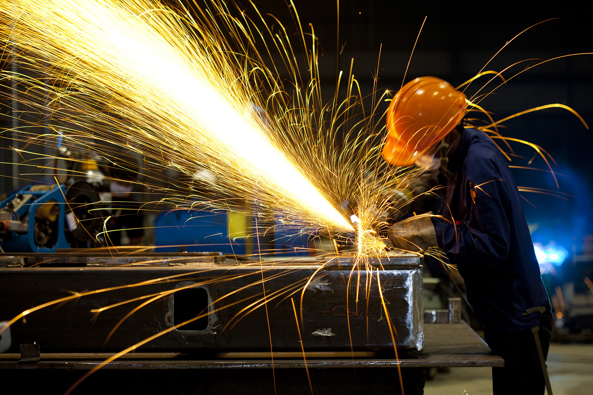 Uses Of Press Brake In Fabrication Of Outer Casing For House Hold 